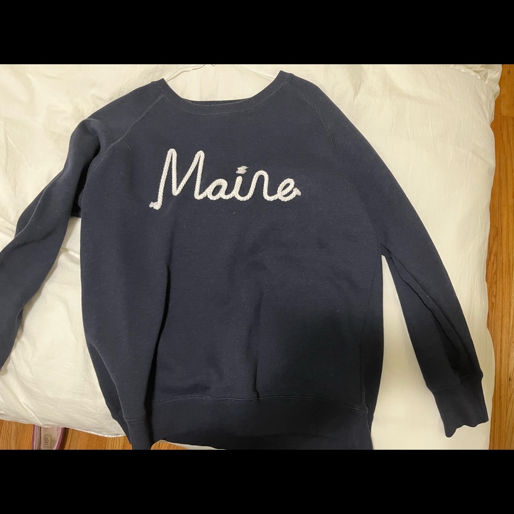 Maine XL sweatshirt